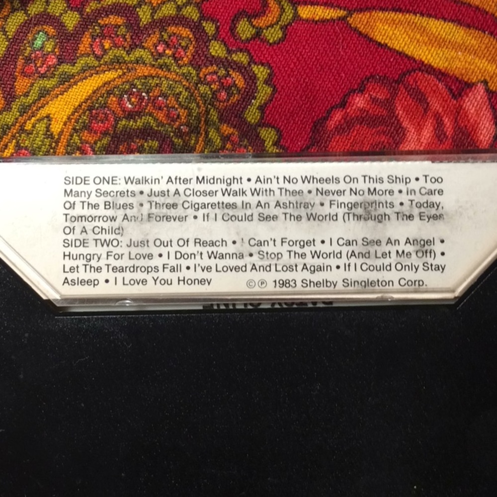 🌿 $5 🌿 Patsy Cline Cassettes (2) - Picture 3 of 6